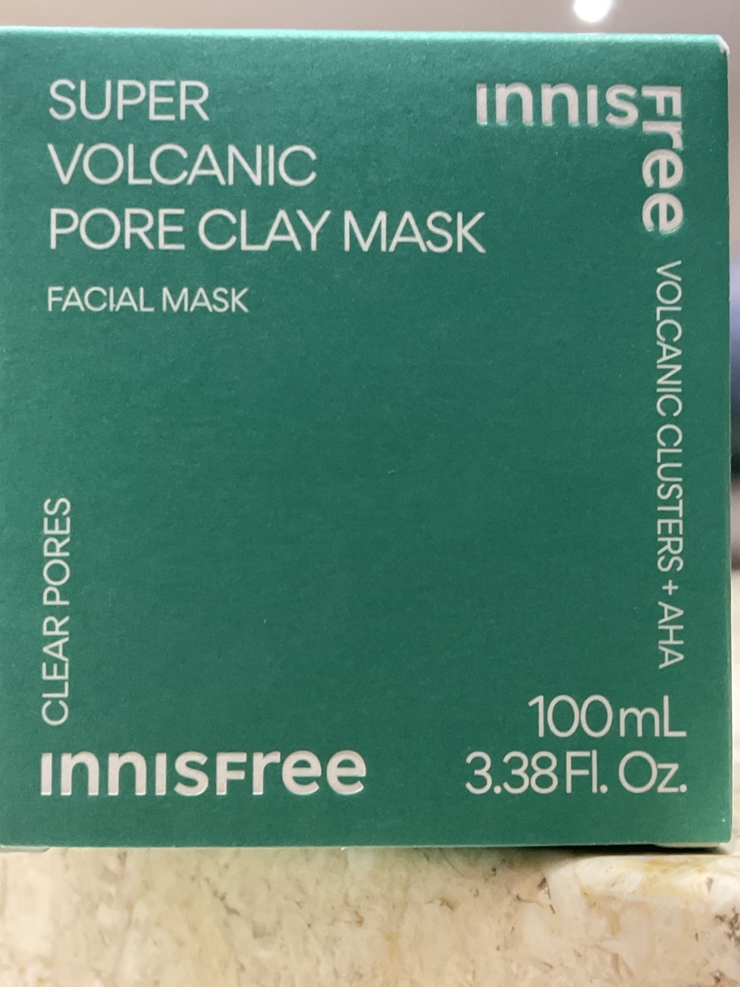 Super Volcanic Pore Clay Mask