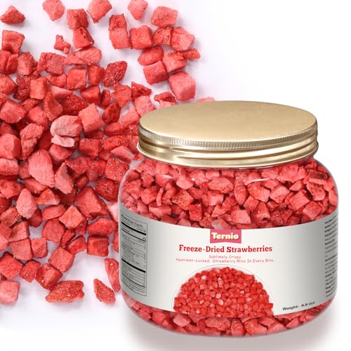Ternio Premium Freeze Dried Strawberries -8.8oz/250g - Large Pieces 8 * 8mm - 100% Natural Fruit - Healthy Freeze Dried Fruit Snacks and Drinks or Recipe Ingredients.